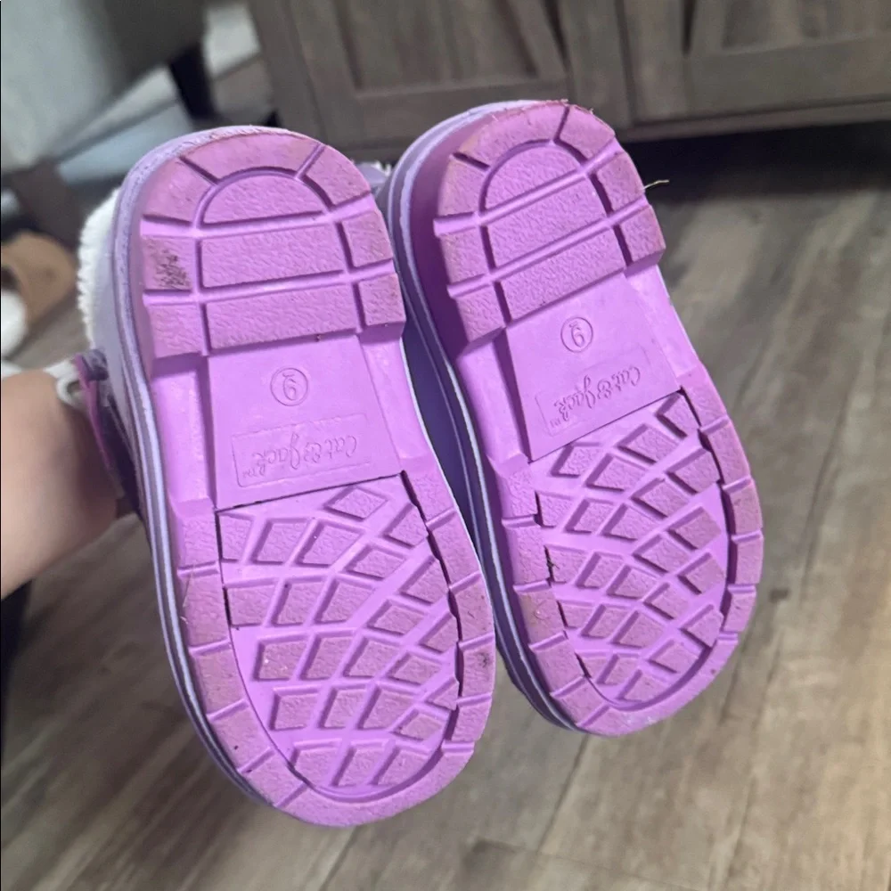 Cat & Jack Lilac Purple Kids Snow Boots with White Faux Fur